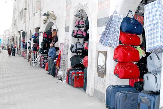 محل للبيع | سوق الخجا | شبابيك على الشارع
